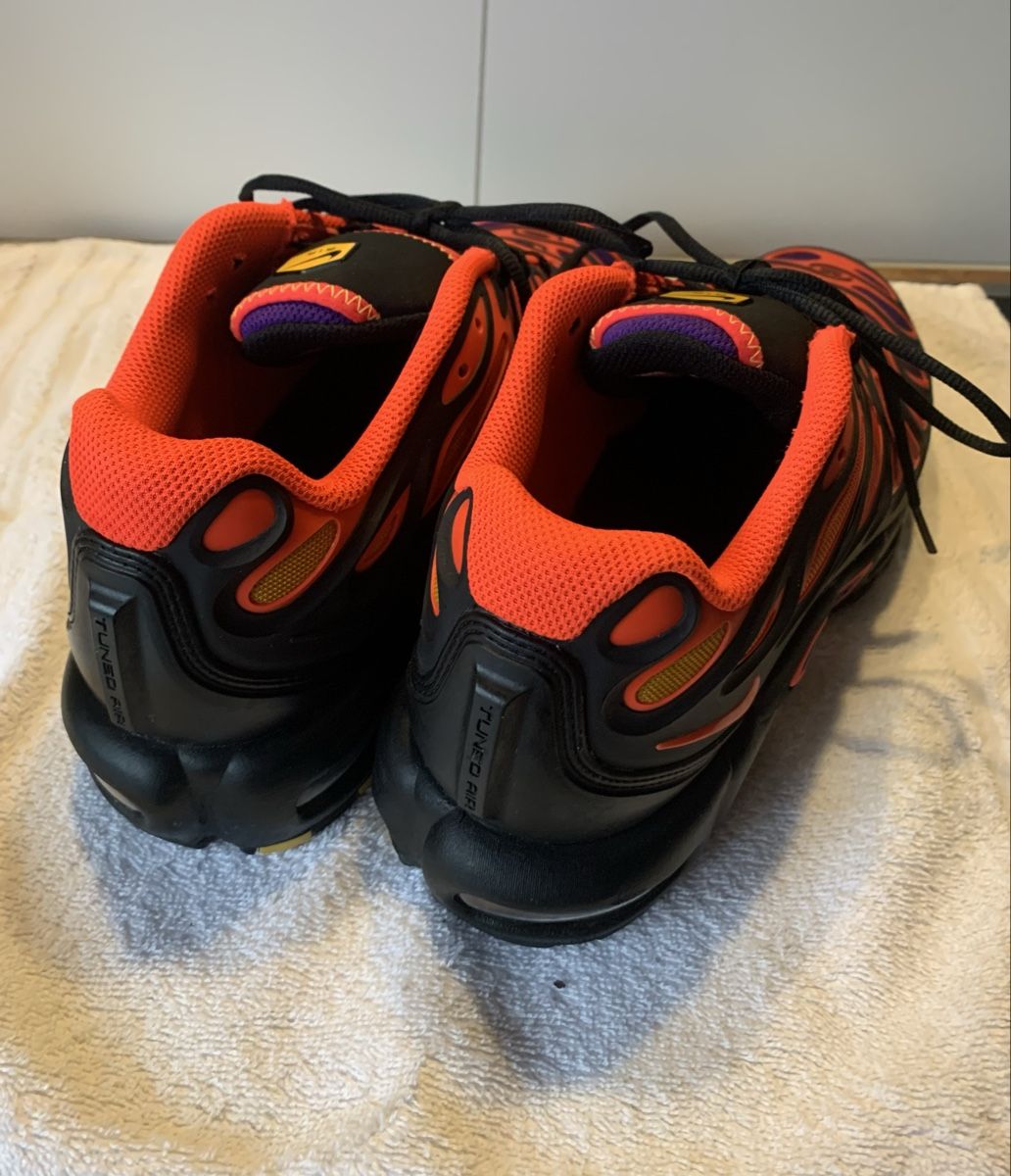 Nike Scarpe da uomo: Nike Air Max Plus TN, Grösse 42.5 – Nuovo (secondo la descrizione) da Murten venduto da schneebutz11 3