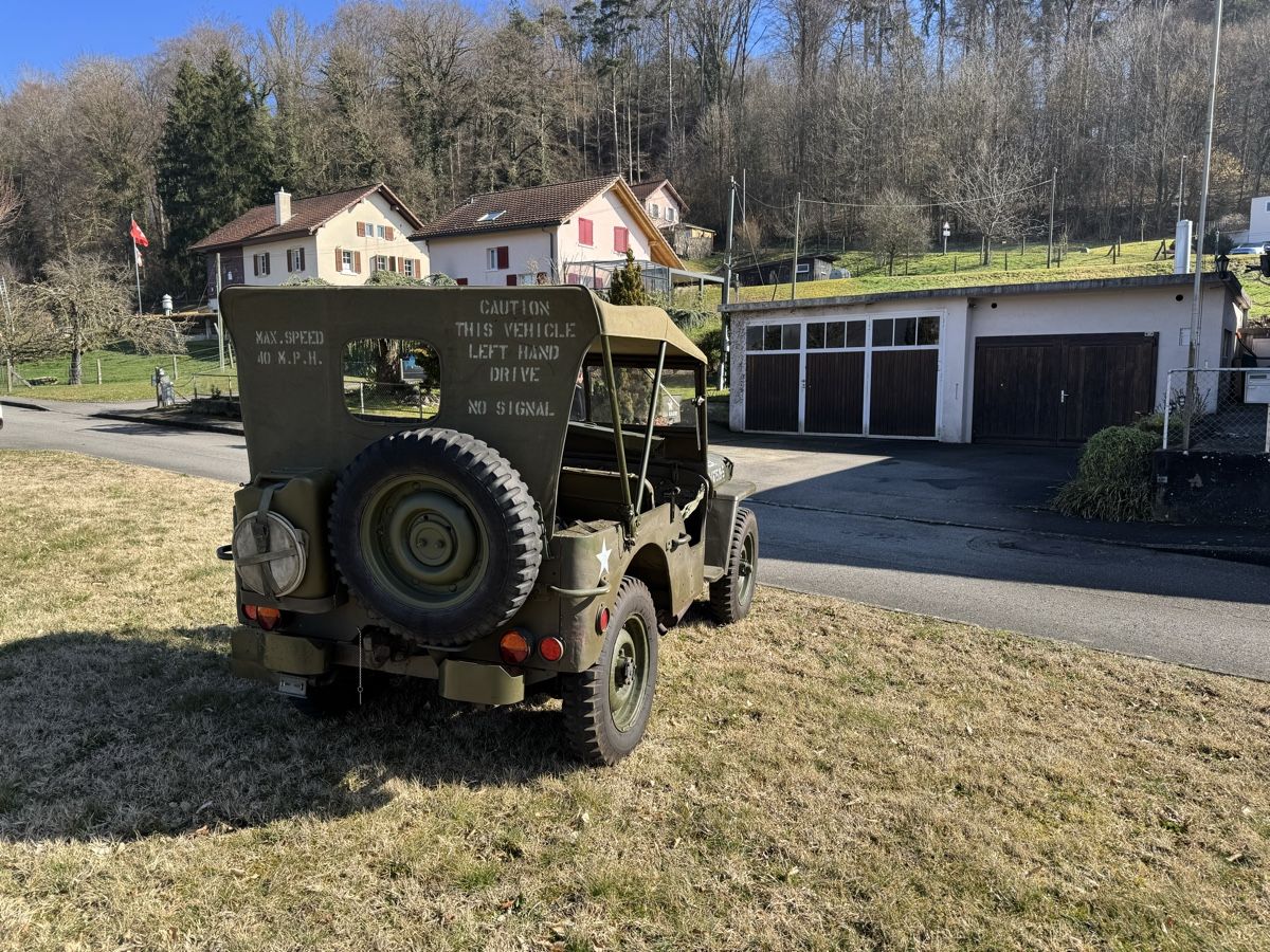 Jeep Automobili: Willys MB Jeep 1944 – Usato da Echallens venduto da HD90 4