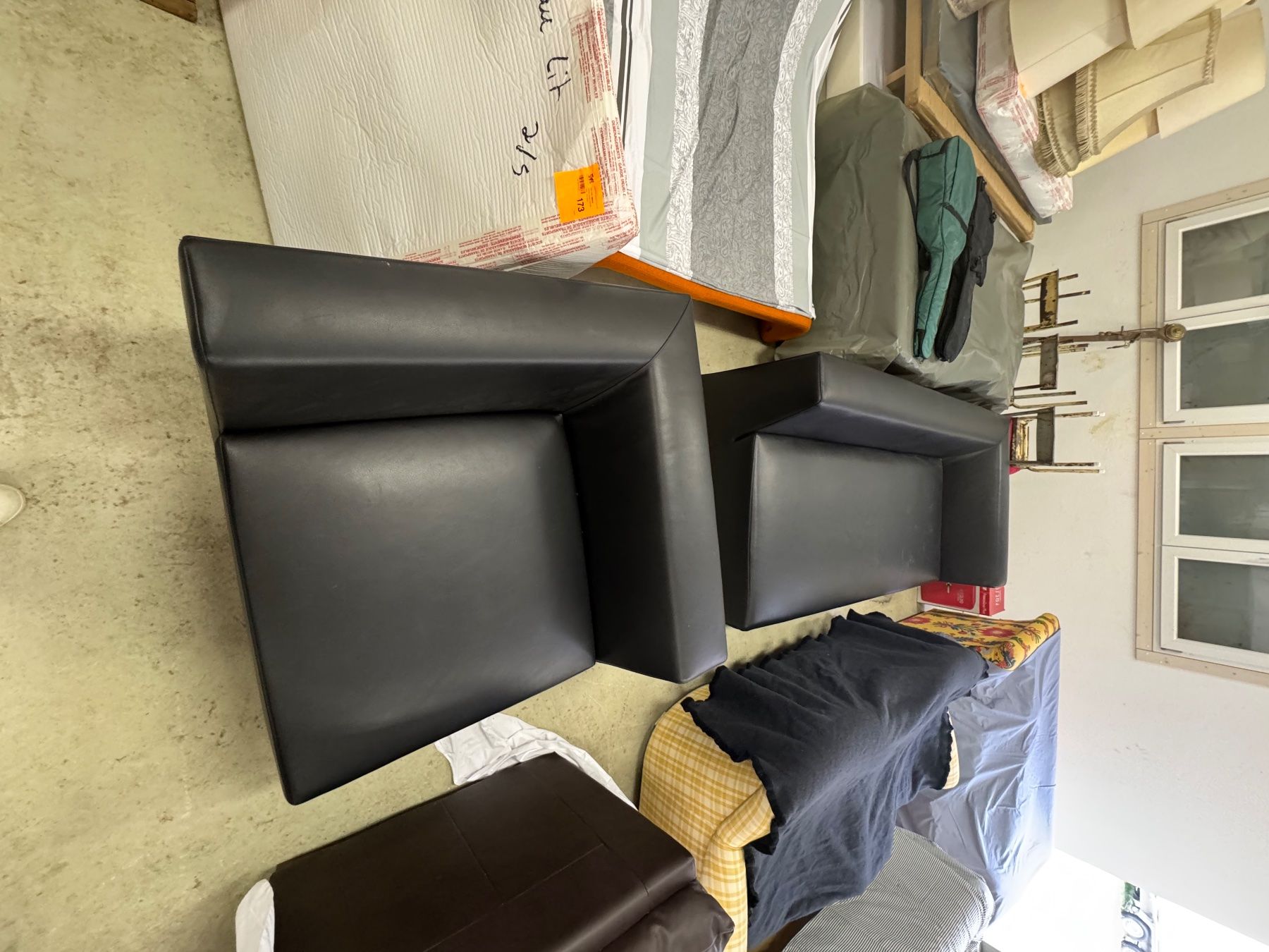 Divani: Canapé d'angle en cuir noir - Lewis Modular – Usato da Oeschseite venduto da -Luxury-On-Line- 7