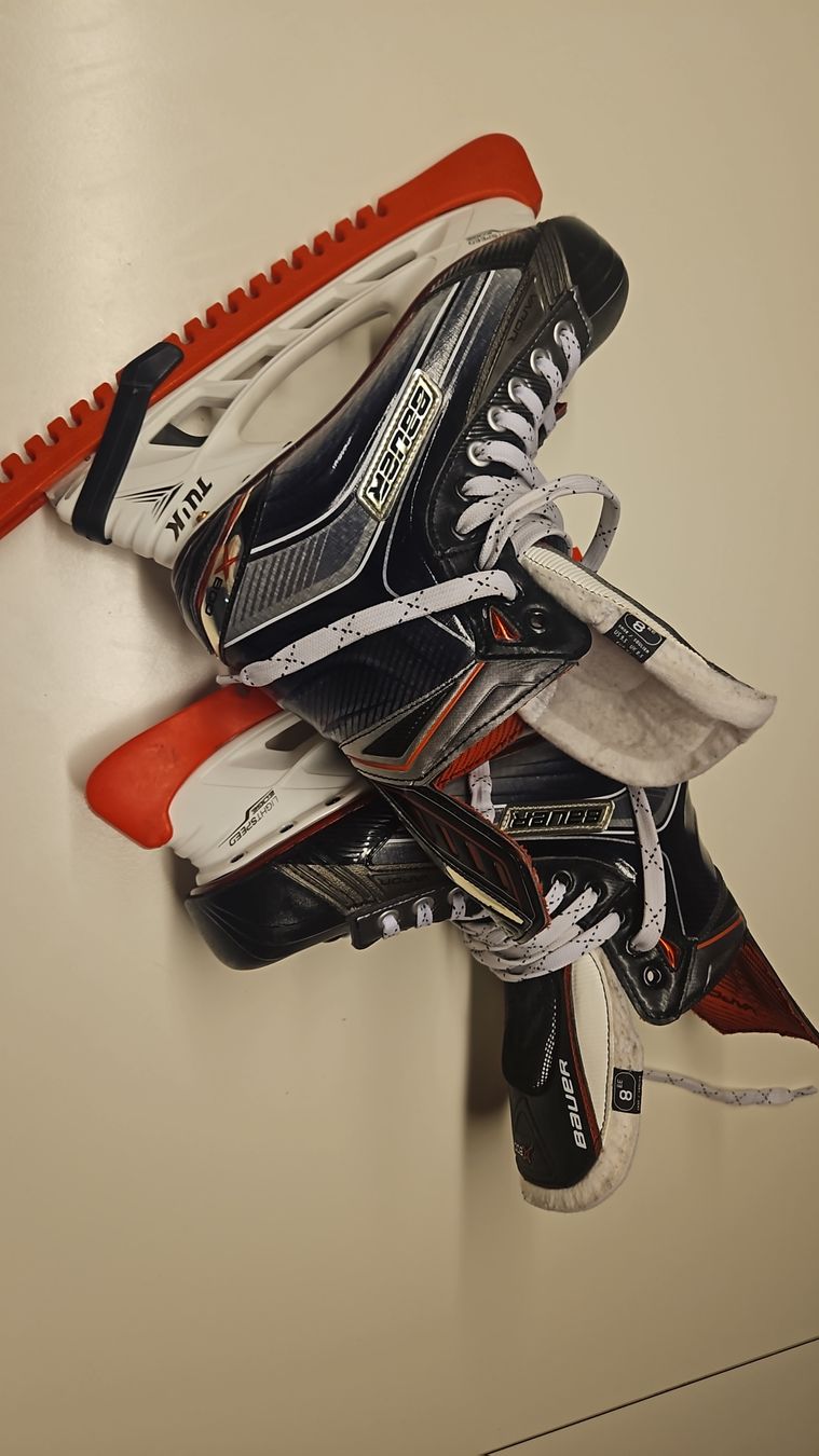 Bauer Schlittschuhe: Vapor x800 light speed edge EE – Gebraucht aus Rafz von Thomas1604