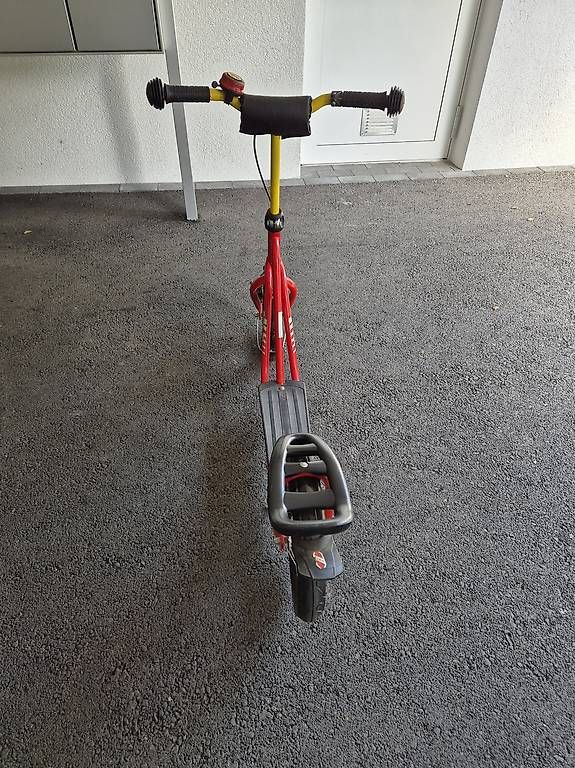 Kickboard: Trottinette  – D'occasion à Aarburg par Vagos 1
