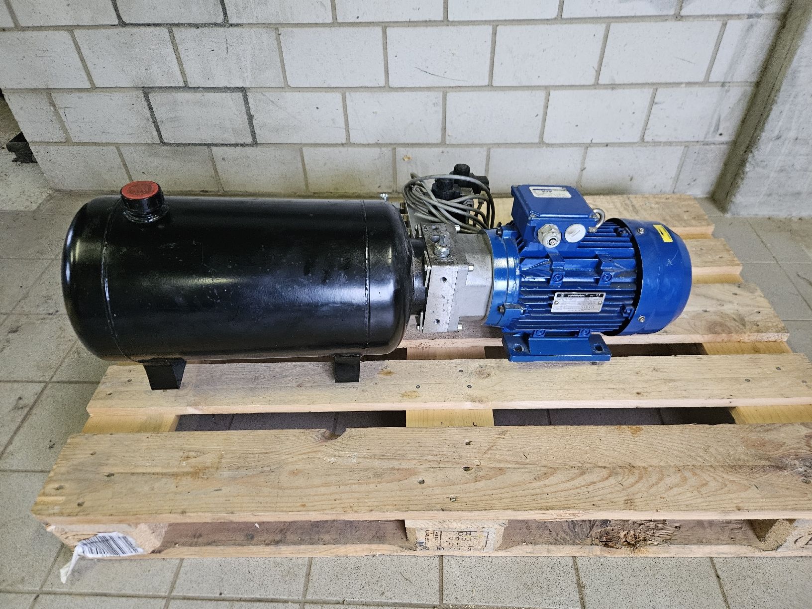 Tutte le macchine: Hydraulik – Usato da Buttisholz venduto da EAGB