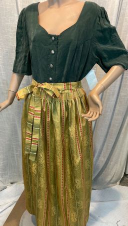Schönes  Isola Austria Trachtenkleid (Gr. 48)