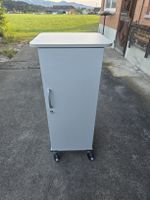 Büro Caddy abschliessbar