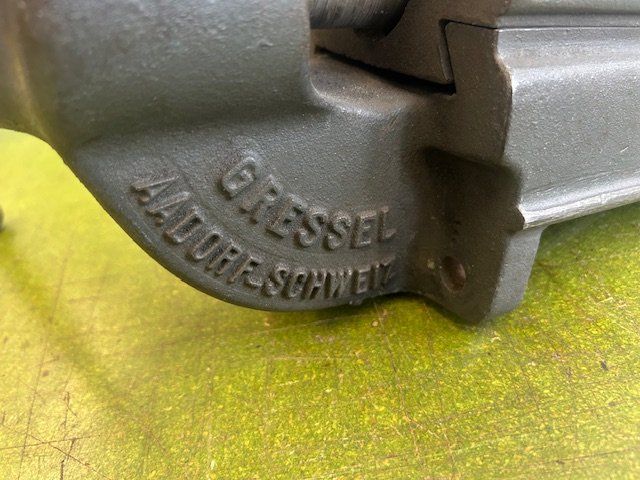 Gressel Tutti gli attrezzi: Schraubstock Gressel 125mm – Usato da Leimbach AG venduto da Masterz0 1