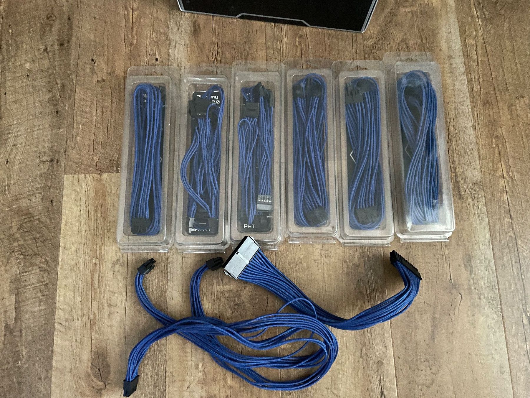 Cavi: Bitfenix Alchemy 2.0 PSU Cable Kit, BQT-Series DPP – Usato da Oberdiessbach venduto da DR39 3