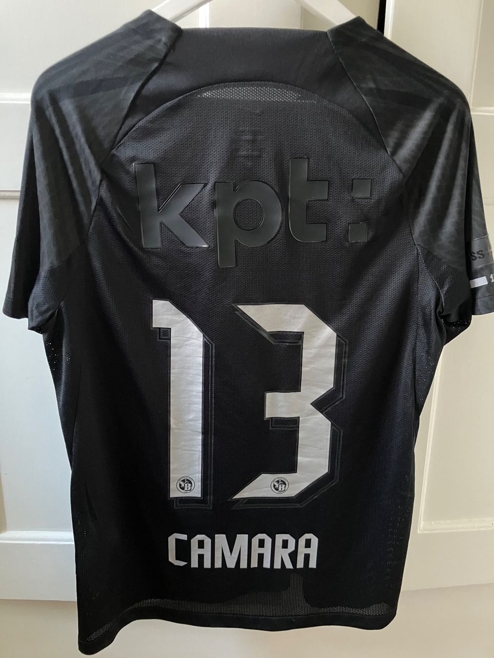 Young Boys Canottiere & Pantaloni: Yb Spezialtrikot Amnesty – Usato da Bern venduto da Marc.12345 1