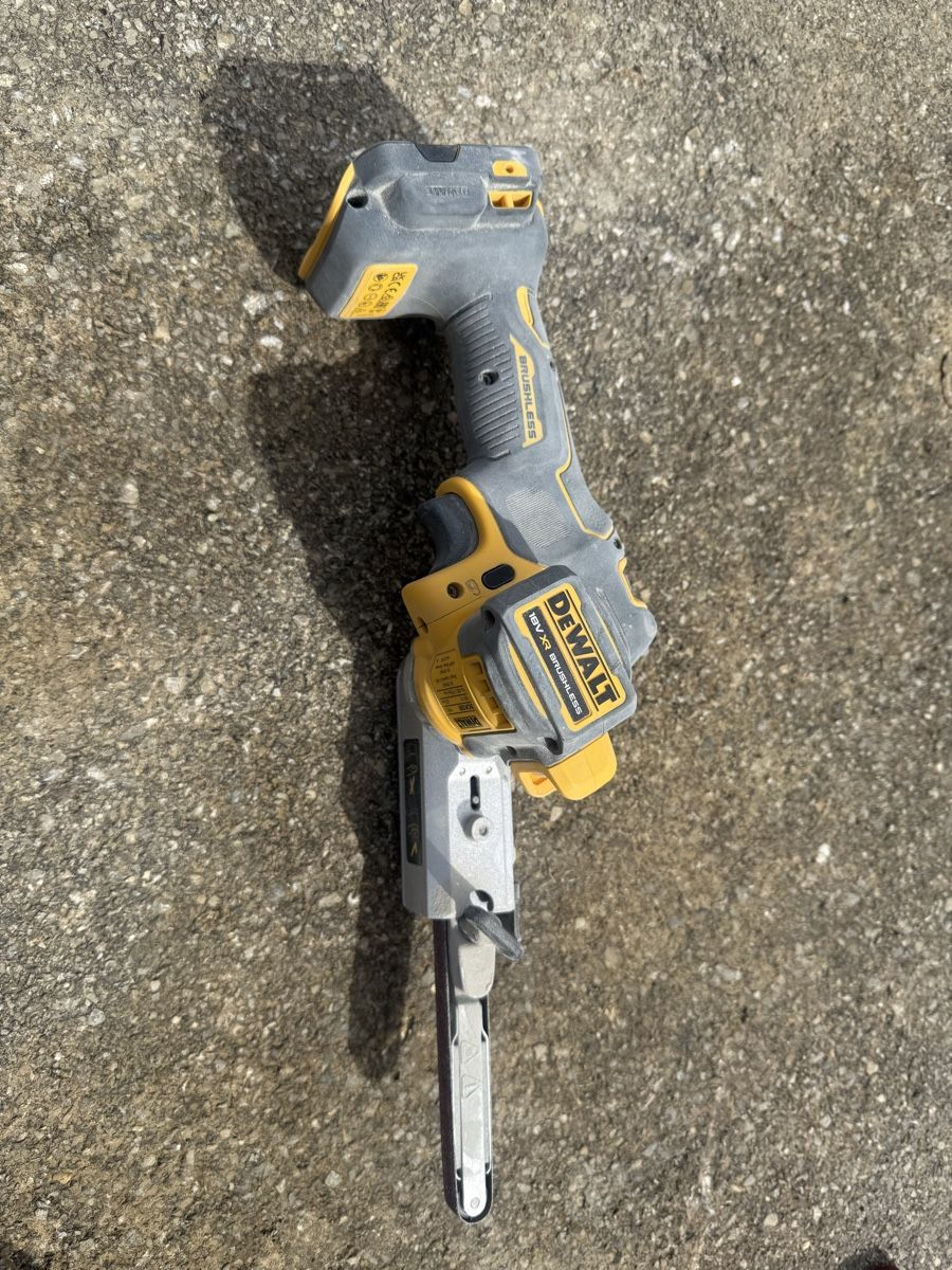 Dewalt Schleifen & Polieren: Schleifmaschine – Gebraucht aus Landschlacht von haebi 2