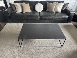Design Couchtisch wegen Umzug abzugeben