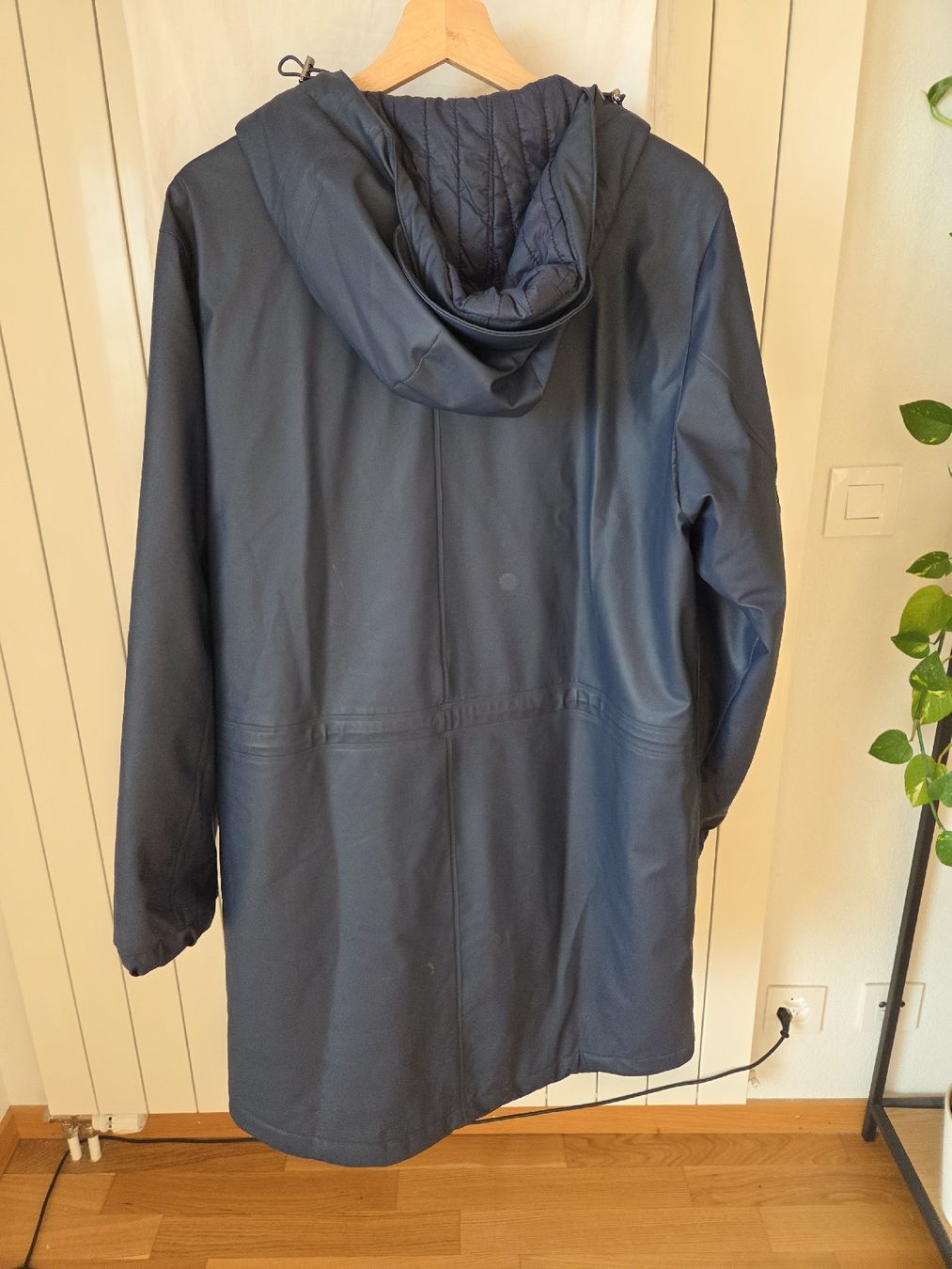 Rains Cappotti: Veste imperméable Rains taille L – Usato da Lausanne venduto da rafaelrv 2