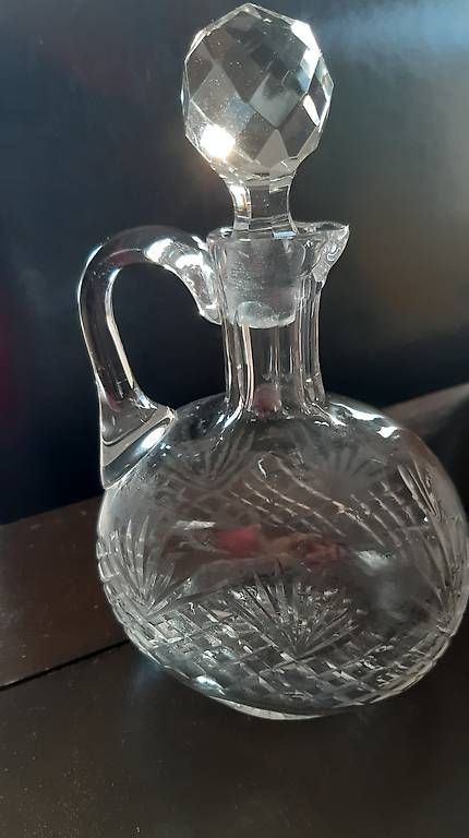 Caraffe: Kleiner Kristallglaskrug mit Stöpsel – Usato da Schaan venduto da jud_59jg 2