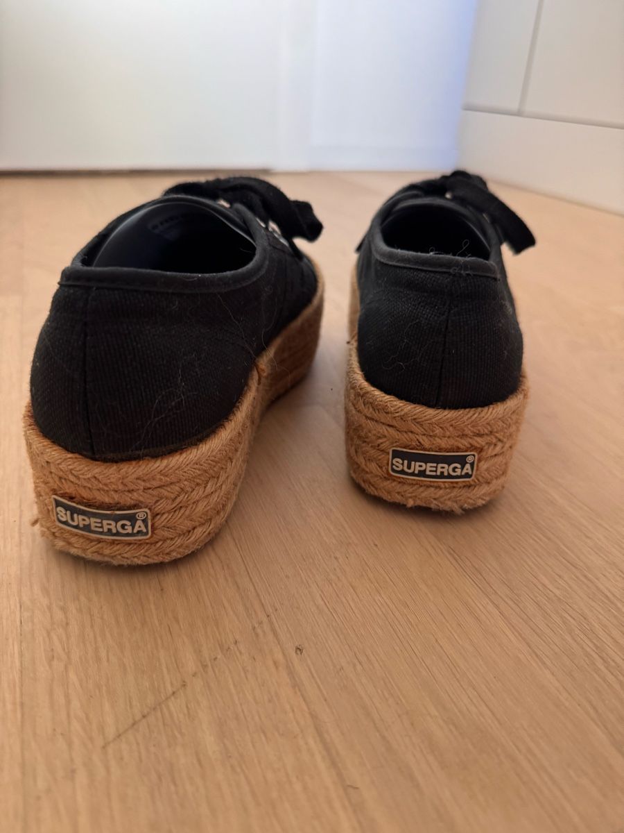 Superga Scarpe da donna: Superga Espadrille Platform Sneakers Black Size 36 – Usato da Dübendorf venduto da ClaraS. 4