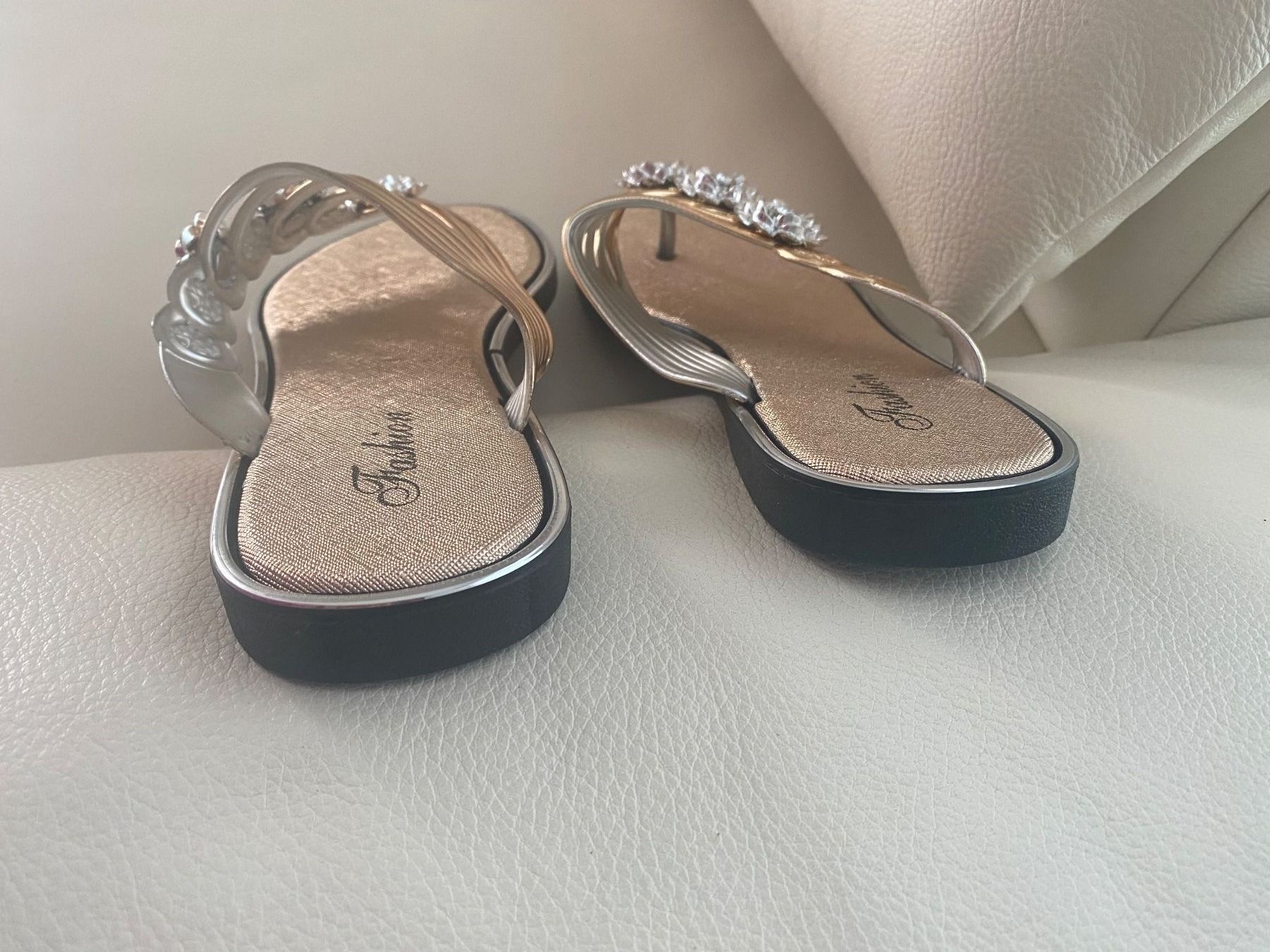 Damenschuhe: FASHION Flip-Flops 39 - Elegant & Stylisch – Neu und originalverpackt aus Winkel von ferrari2022 3