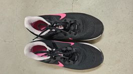 Nike Turnschuhe Damen Grösse 39