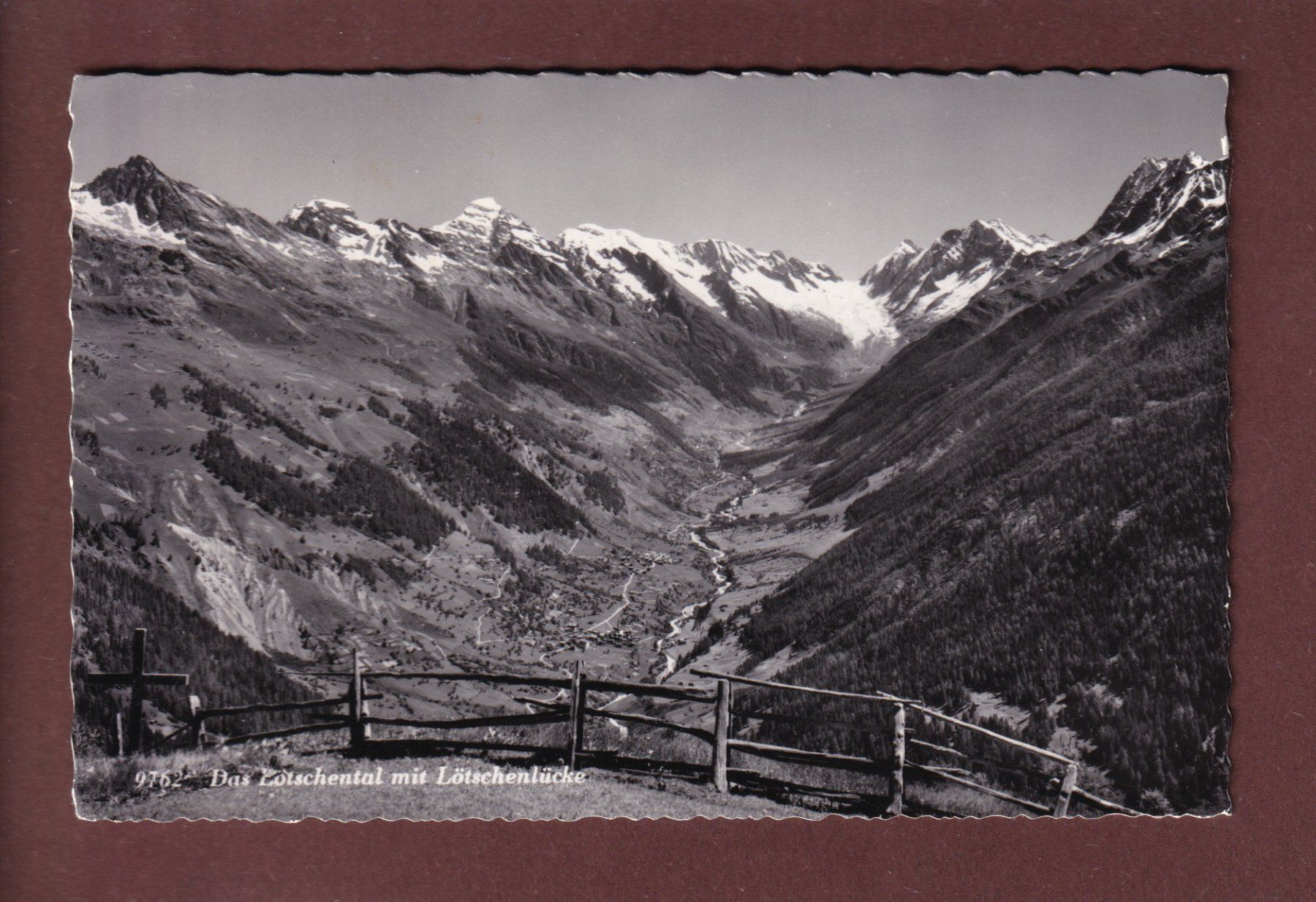 Cartoline postali: LÖTSCHENTAL - Löteschenlücke – Usato da Pully venduto da nicecards