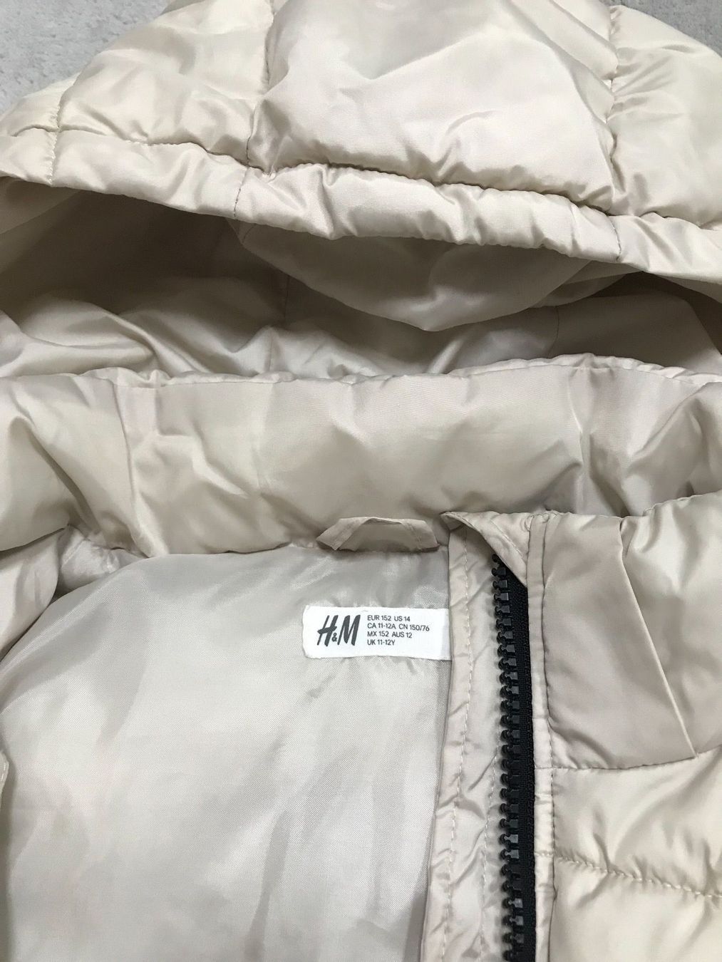 H&M Vestes & Manteaux: Übergangsjacke Gr. 152 – D'occasion à Zürich par JuliaSp 3