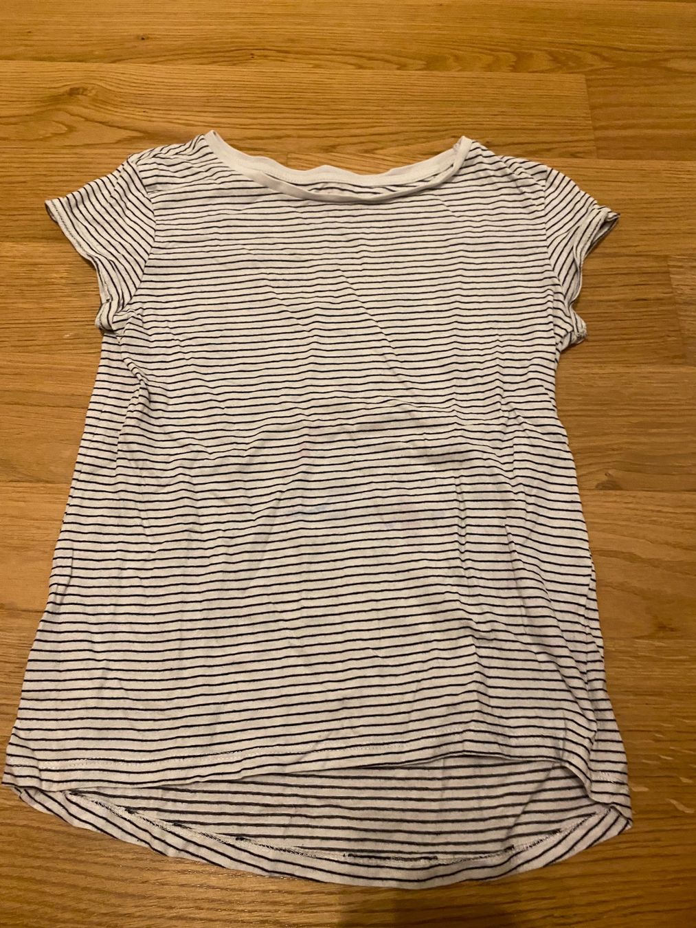 H&M Camicette, T-shirt & Top: H&M Basic Shirt, Gestreift – Usato da Pfeffingen venduto da Marc4148 2