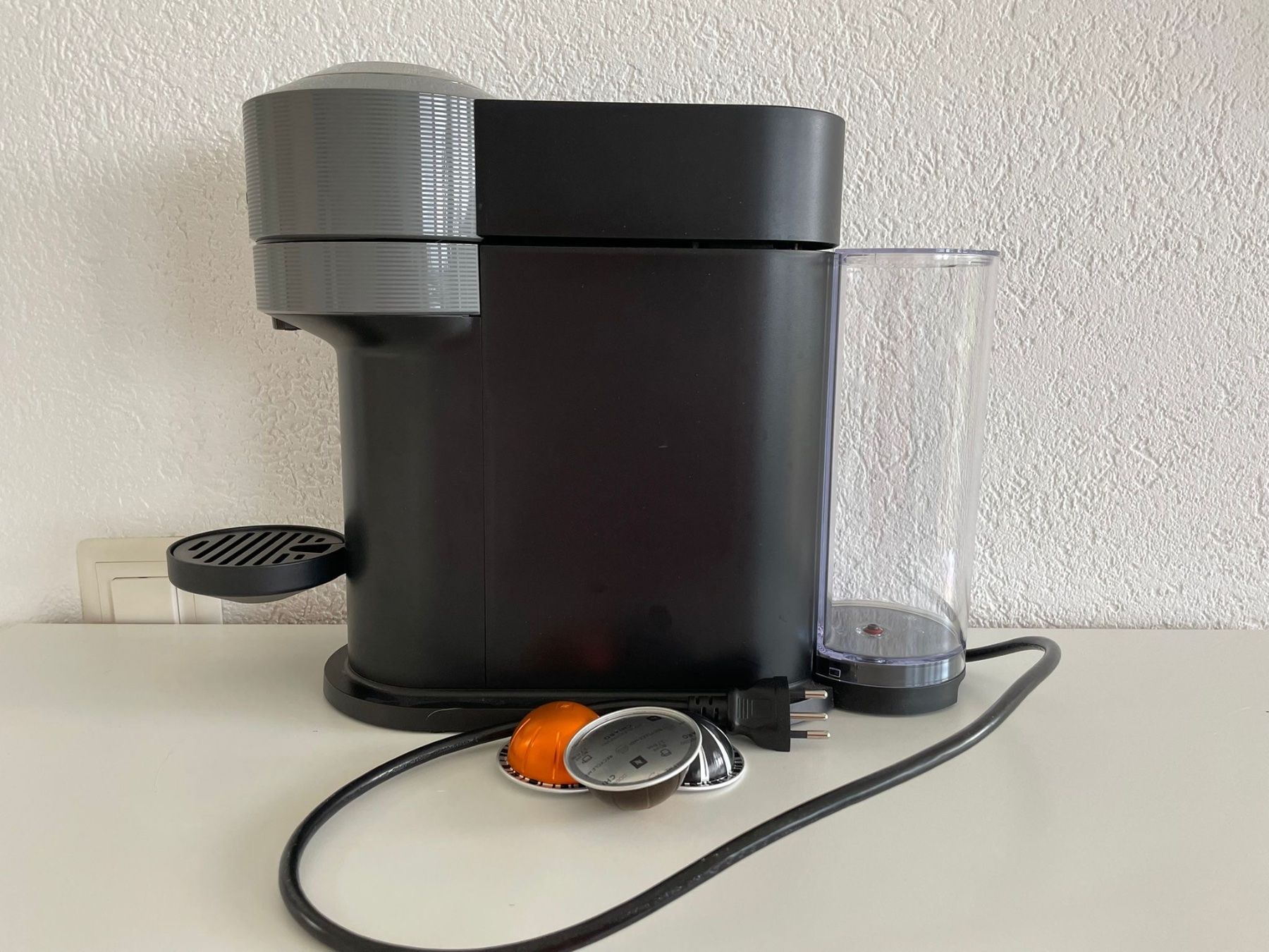 Nespresso Macchine per caffè & Macchine per espresso: Nespresso Kaffeemaschine – Usato da Oetwil am See venduto da Traktord150
