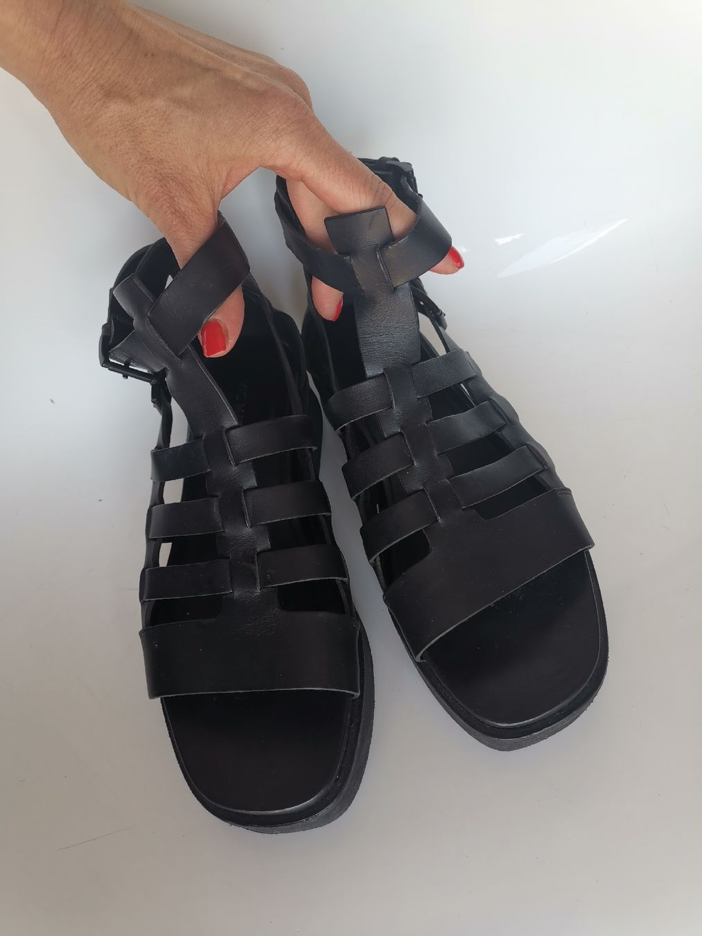 Vic Matié Chaussures femmes: Vic Matie Sandalen  – D'occasion à Uerikon par pink_flamingo 1