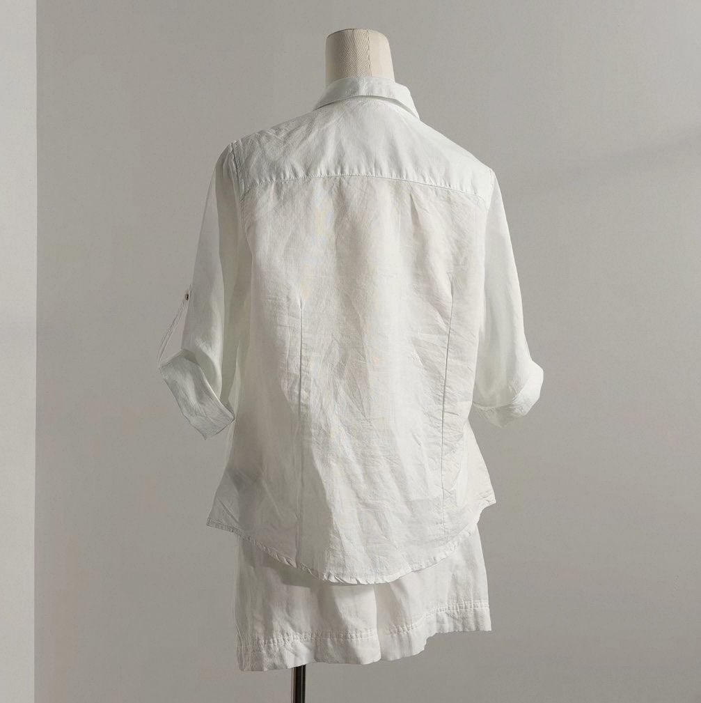 Camicette: Weißes Damen-Leinenhemd, Größe M, 100 % Leinen – Nuovo e nell'imballaggio originale da Veyras venduto da ValClasse 3