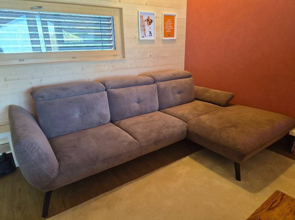 Sofas: Canapé Moemax neuf – Neuf avec emballage d'origine à Venthône par Mavale1 1