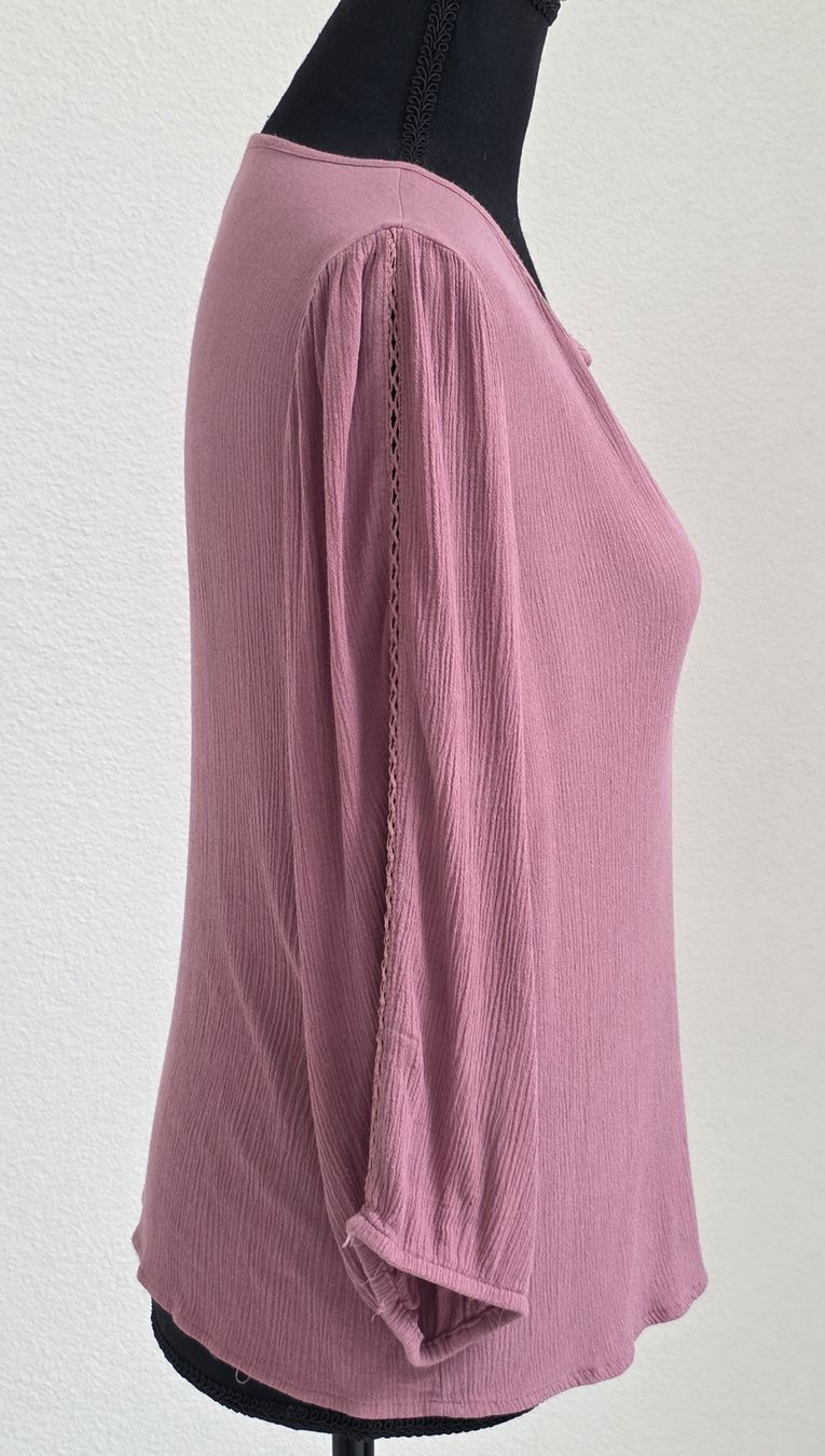 Blusen: Damen Bluse Grösse 38 Viskose – Gebraucht aus Rheinsulz von Gilea 2