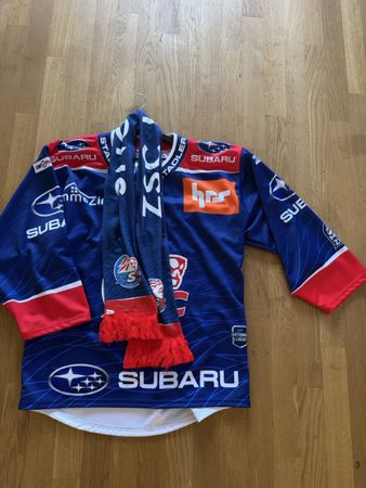 ZSC Lions Eishockey Trikot mit Schal Grösse XL 