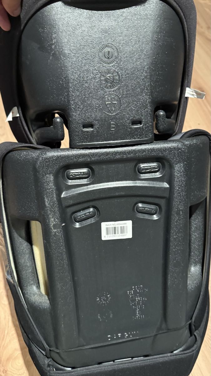 Auto-Kindersitze: Booster seat -  15-36kg – Gebraucht aus Kappel am Albis von dmu_z9fb 1