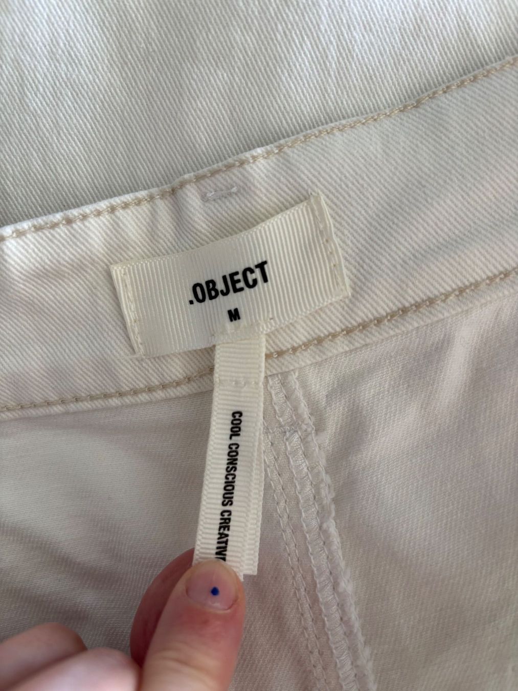 Jeans: OBJECT weisse Jeans Gr. M – Usato da Zürich venduto da missmodernage 4