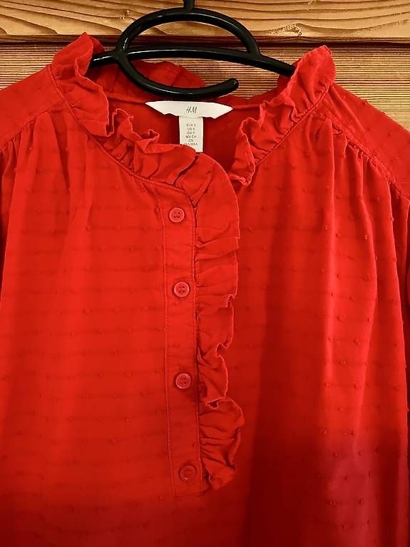 H&M Camicette: Bluse langarm rot Grösse 36 – Usato da St. Niklausen LU venduto da Mimmi86
