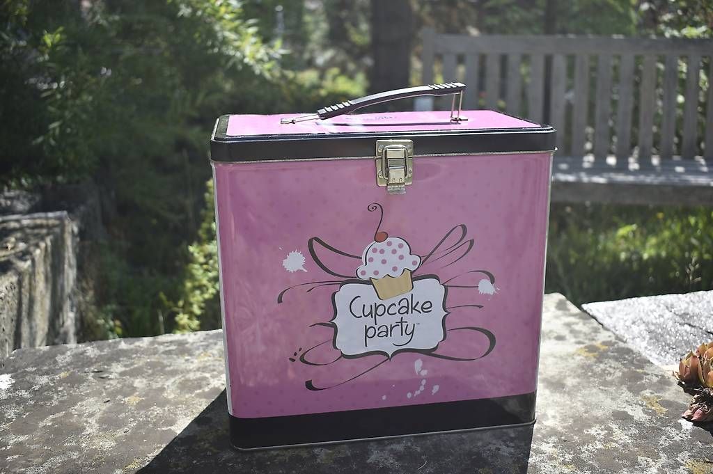 Küchengeräte: Cupcake Maker – Gebraucht aus St. Gallen von rah_lr55