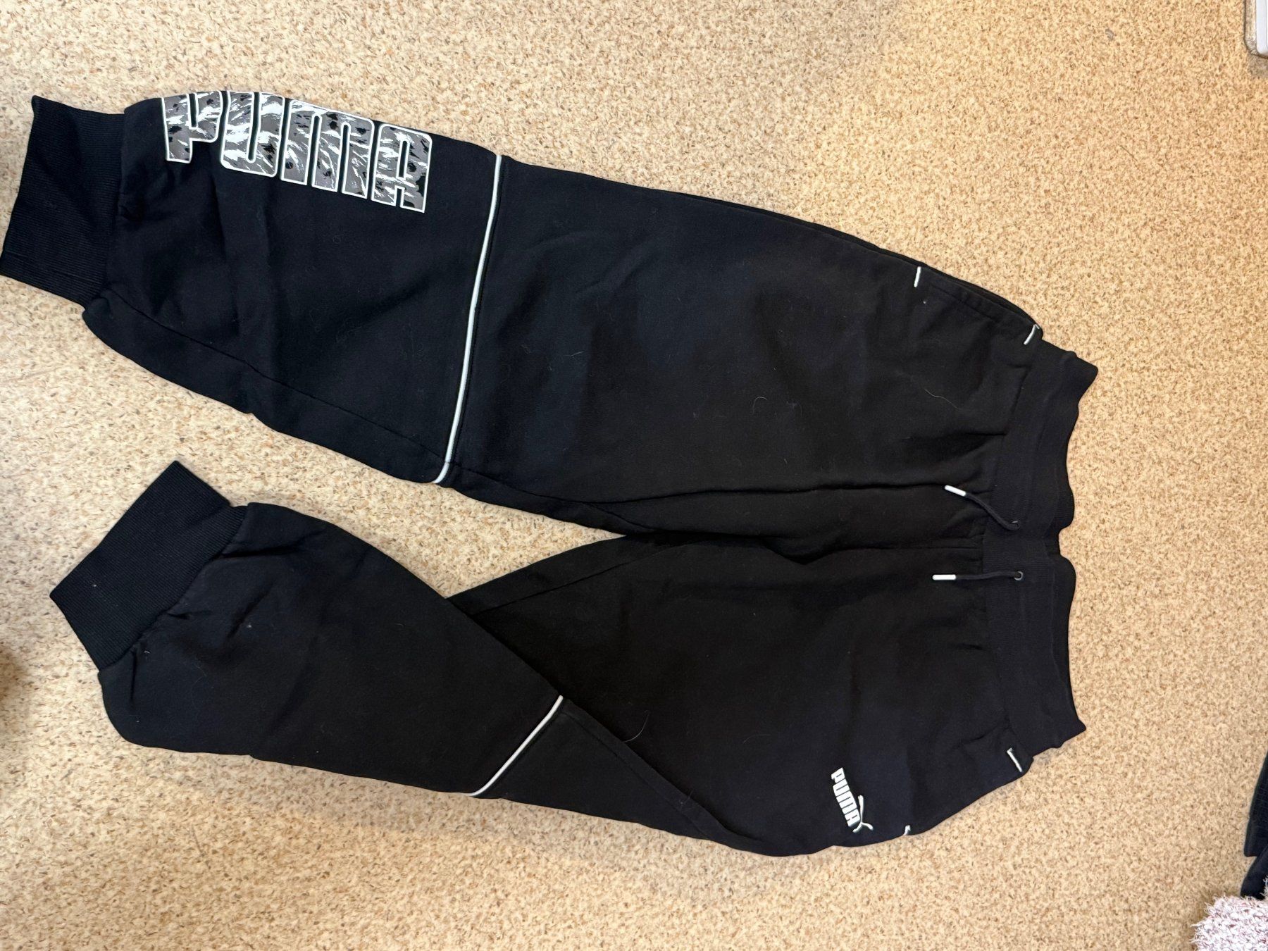 Puma Pantaloni: Puma Trainherhose  Damen Grösse M – Usato da Oeschgen venduto da Mich_elle
