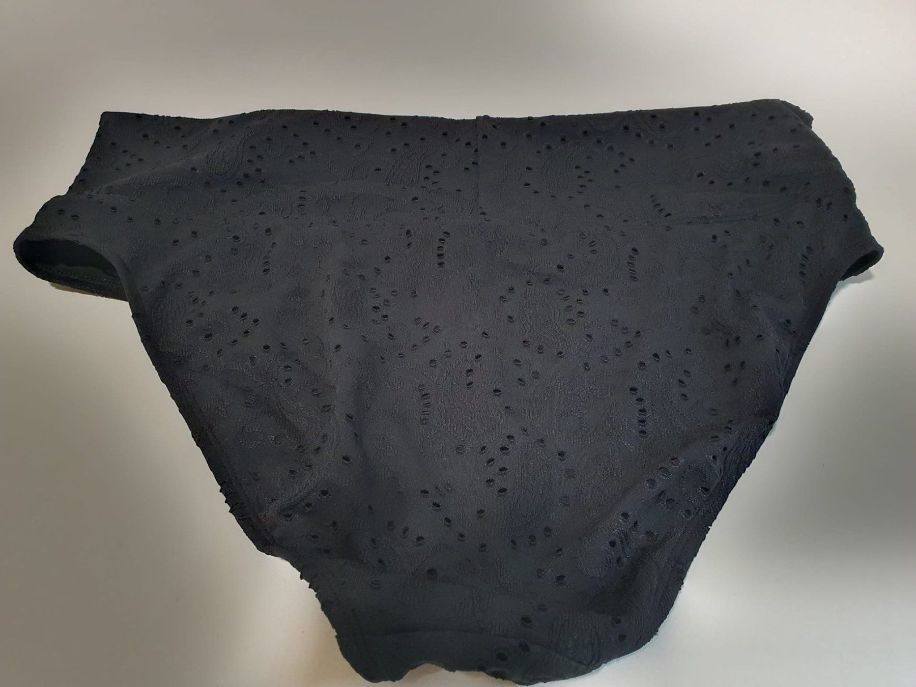 Costumi da bagno & Bikini: Damenbikinihose Größe 42, XL – Nuovo e nell'imballaggio originale da Genève venduto da Pandinet 2
