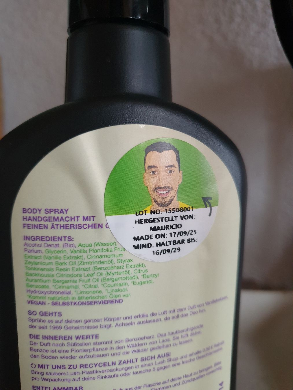 Lush Parfums & Eau de Toilette: Lush Scooby Snacks Body Spray – Neuf avec emballage d'origine à Mürren par EvaLeonard 2