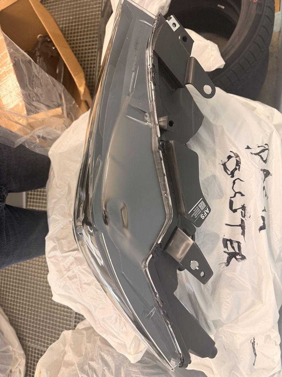 Mazda Alle Autoersatzteile: Mazda CX 5 Scheinwerfer // Neu! – Neu (gemäss Beschreibung) aus Oberglatt ZH von Mario_Cold 1