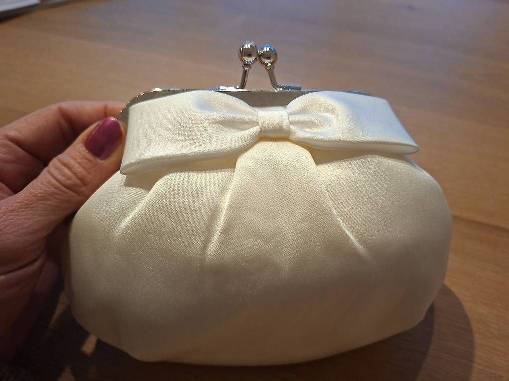 Borse da donna: NEU* Hochzeitstasche – Nuovo e nell'imballaggio originale da Flurlingen venduto da Atea8 1