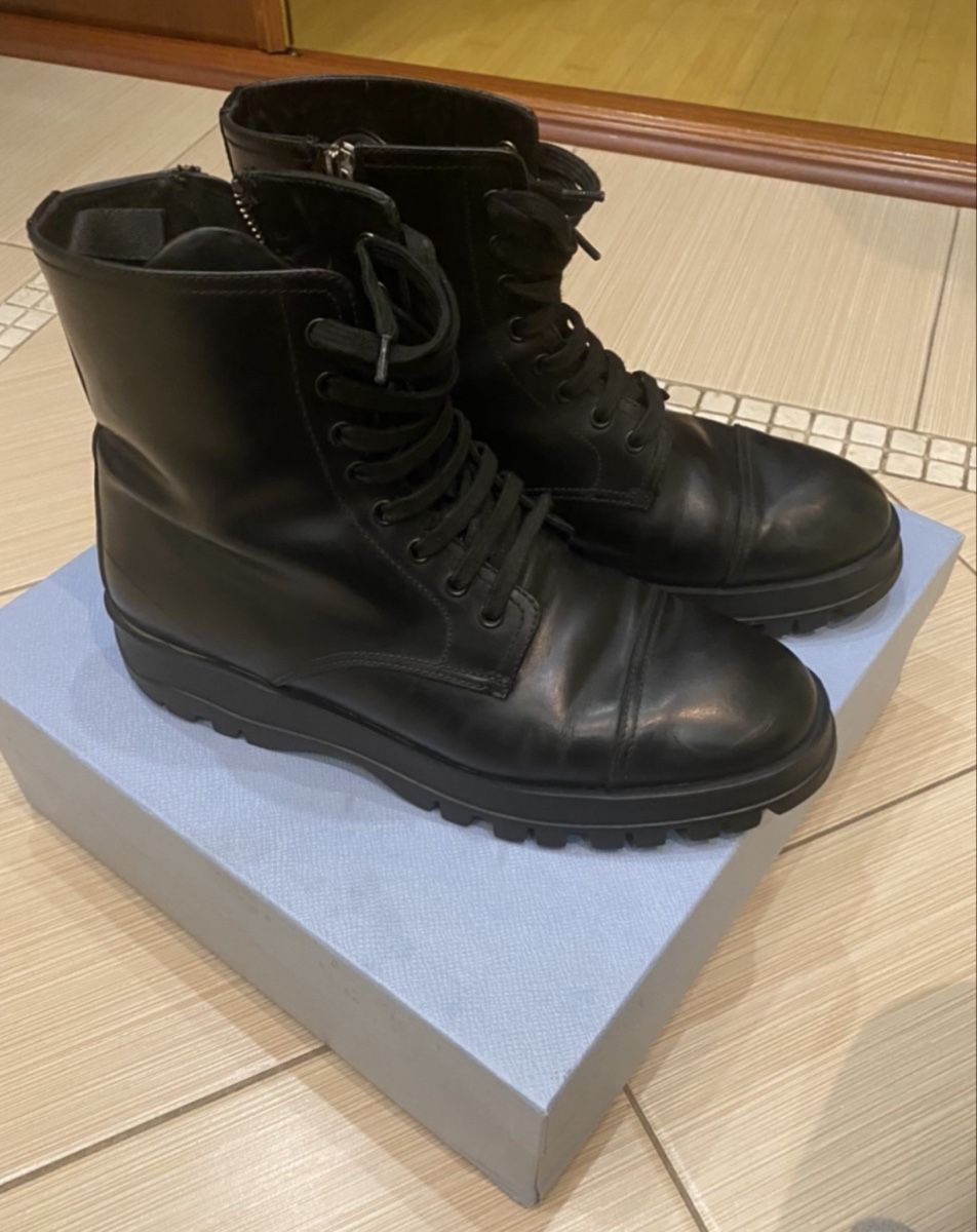 Prada Chaussures femmes: Prada Boots, Size 39 – D'occasion à Rolle par eka_bc9s 3