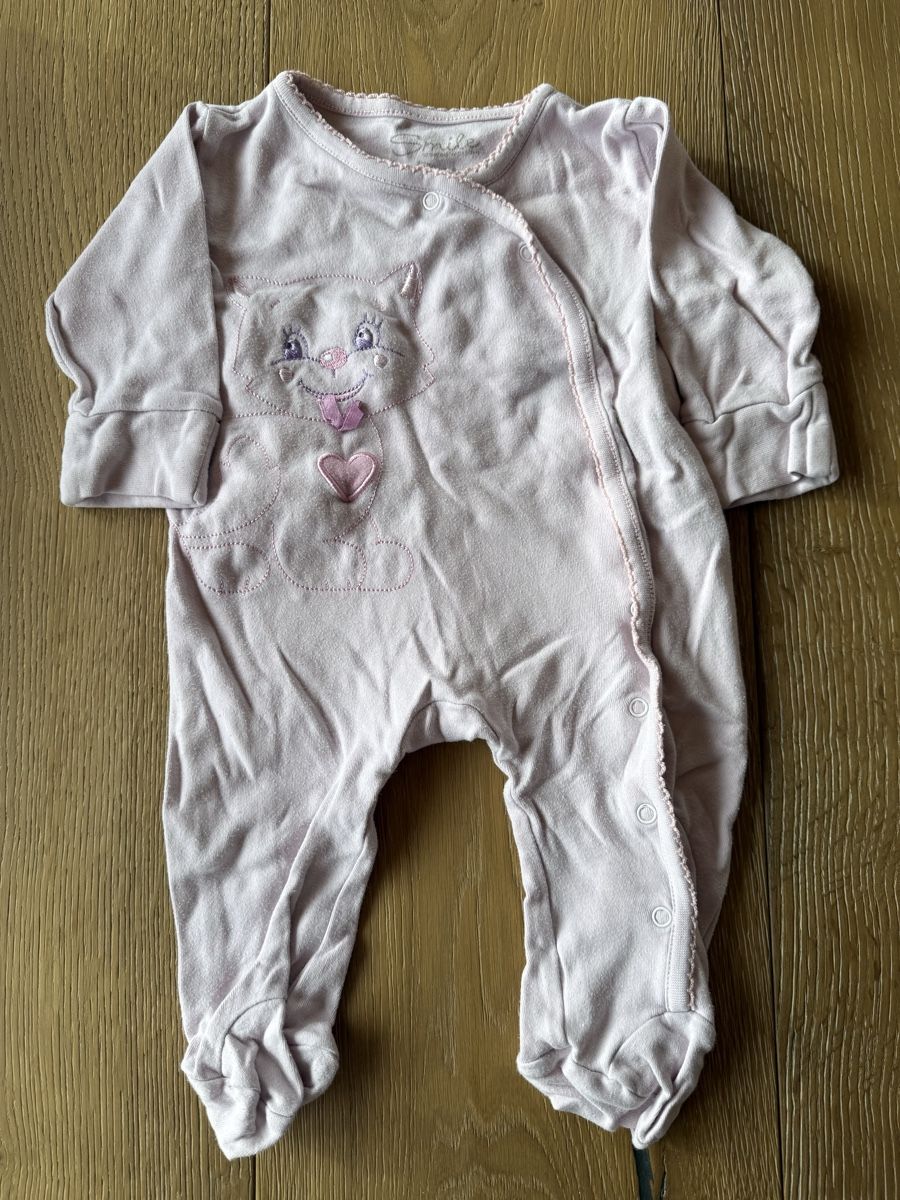 Migros Pigiama & Simili: Kätzchen Pyjama Grösse 68/74 – Usato da Pragg-Jenaz venduto da gobrist