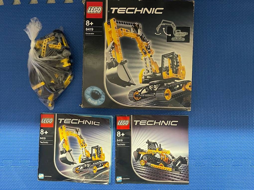 Lego Jeux de construction: Lego Technic Bagger und Bulldozer 8419, +Originalverpackung – D'occasion à Willerzell par Eluchs 1