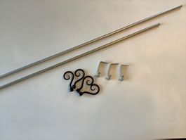 Zwei Vorhangstangen 120 cm u. 140 cm