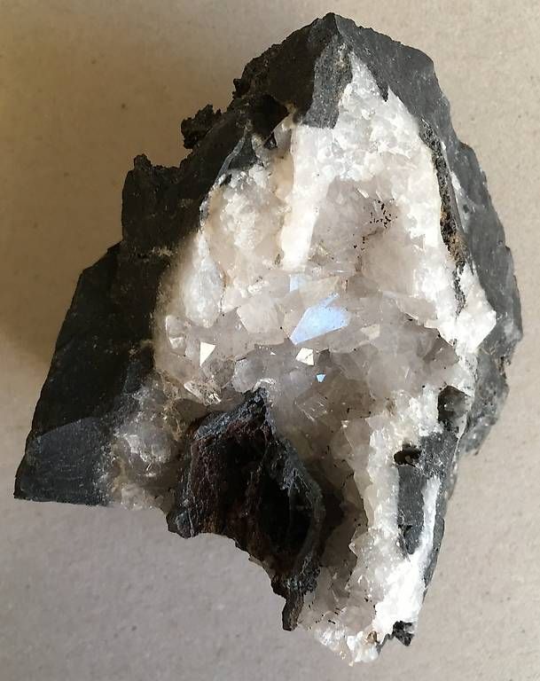 Minerali & Pietre curative: quartz et goethite, congo – Usato da Vevey venduto da zabounetta 4