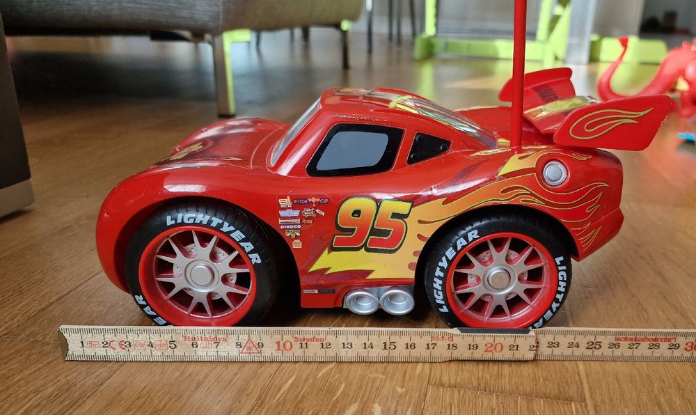 Cars / Lightning McQueen Ferngesteuerter 2