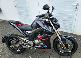 Zontes ZTI 125 U Naked Bike - Wenig Kilometer, top Zustand!