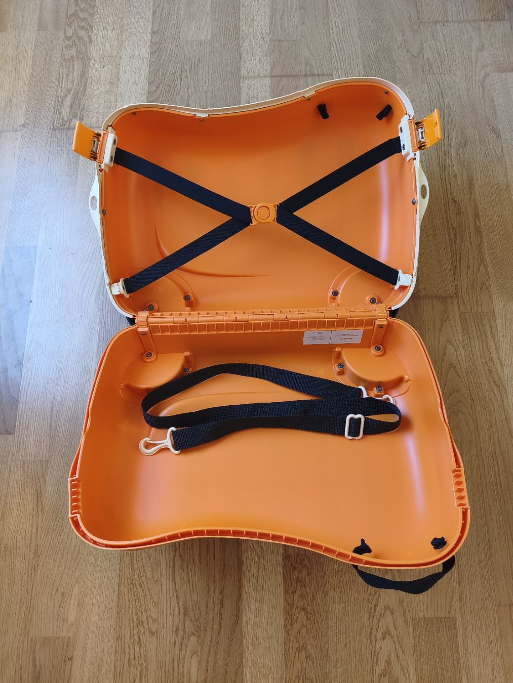 Samsonite Reisekoffer: Samsung Kinderkoffer Tiger – Gebraucht aus Boll von pat_9xqc 2