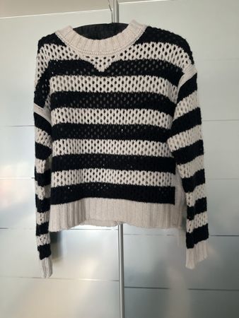 Schöner Pulli von Marc Cain, Neuwertig, Grösse 38.