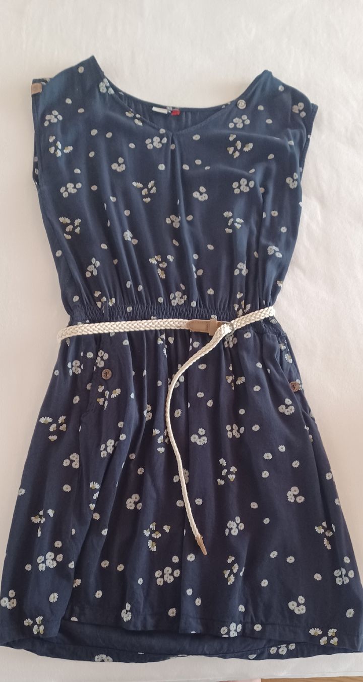 Vestiti: Sommerkleid L von Raqwear – Usato da Bern venduto da Iidaleena 4