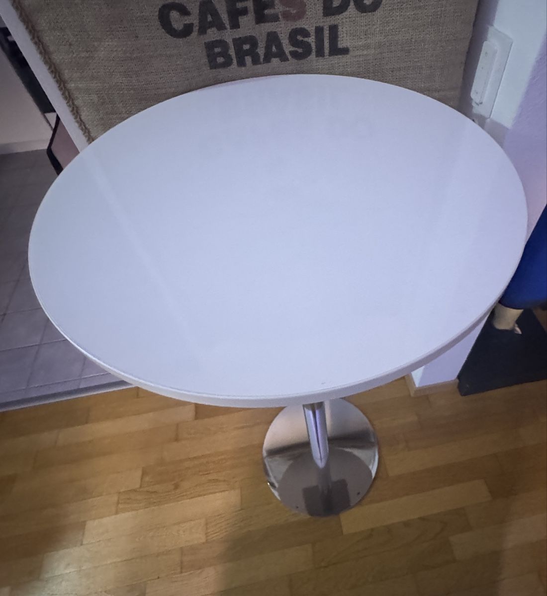 Tables: Bartisch – D'occasion à Emmenbrücke par Herzog07 5