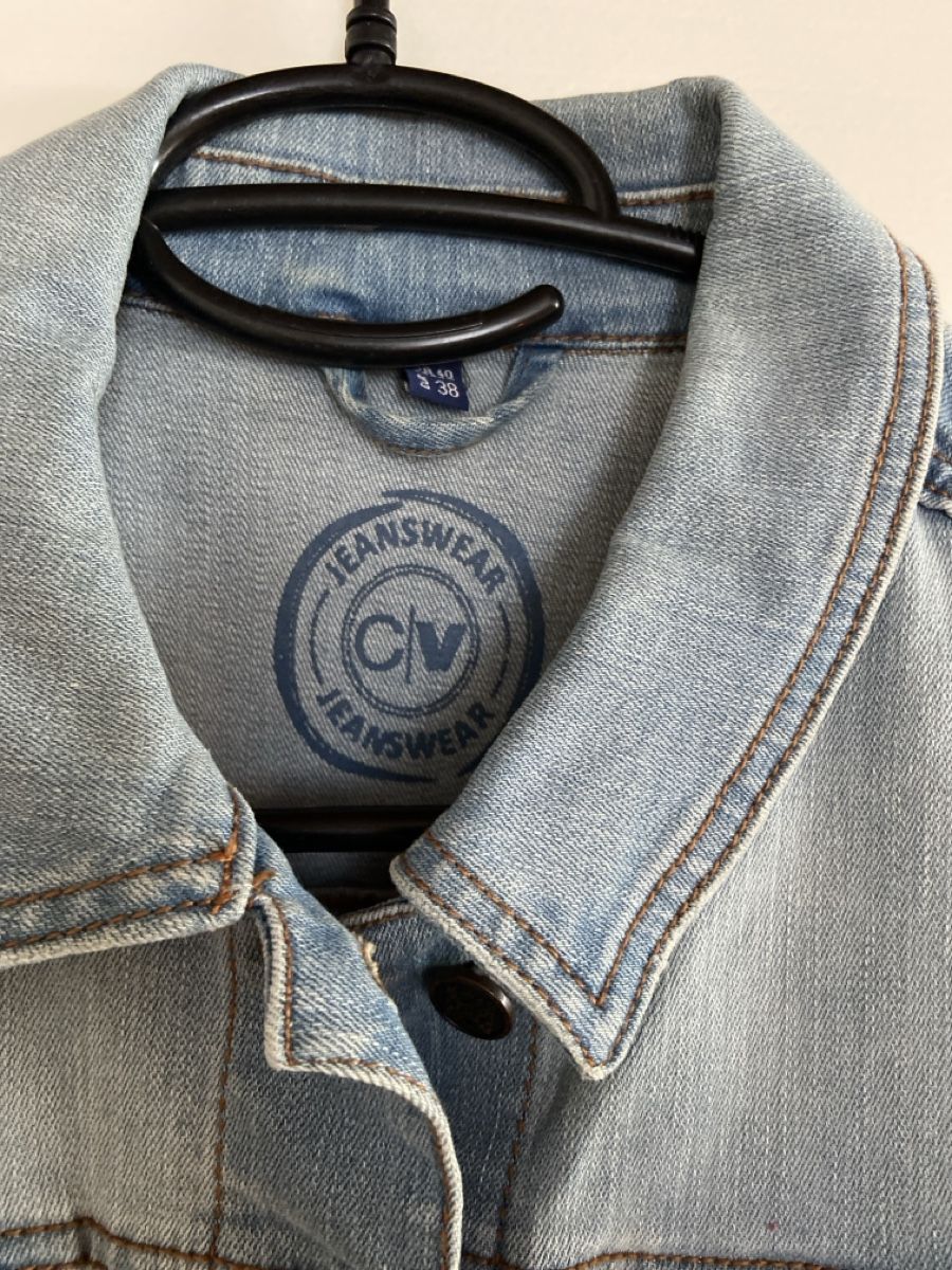 Jacken: Jeans Jacke Grösse 38 – Gebraucht aus Unterentfelden von Lavach 1