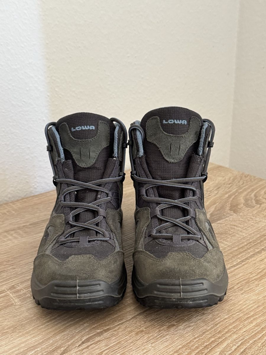 Lowa Damenschuhe: Lowa Wanderschuhe, Grösse 39.5, TOP ZUSTAND – Gebraucht aus Endingen von Ilya_ 3