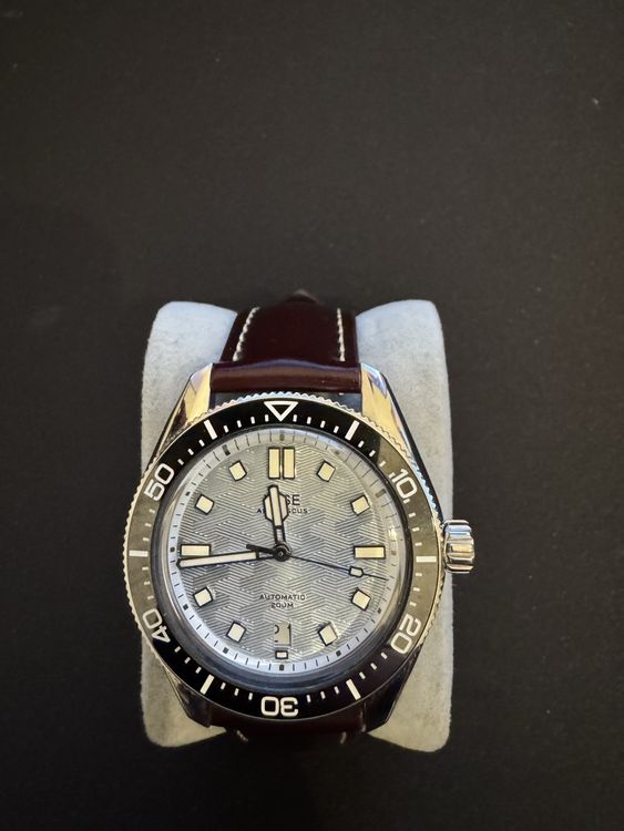 Montre ELIX Automatique Homme – Acier, Occasion, Fonctionne Bien, Style Classique